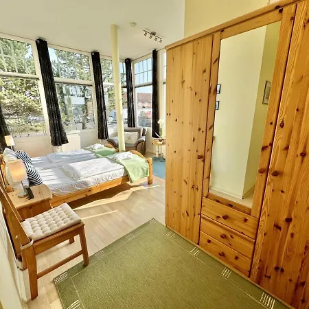 Апартаменты Lotsenhaus/traumschiff