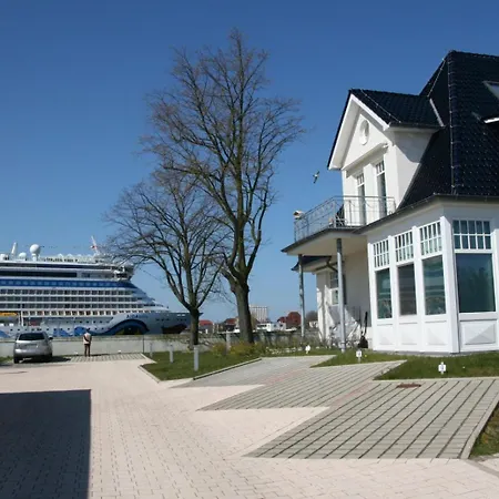 Lotsenhaus/traumschiff Apartman *